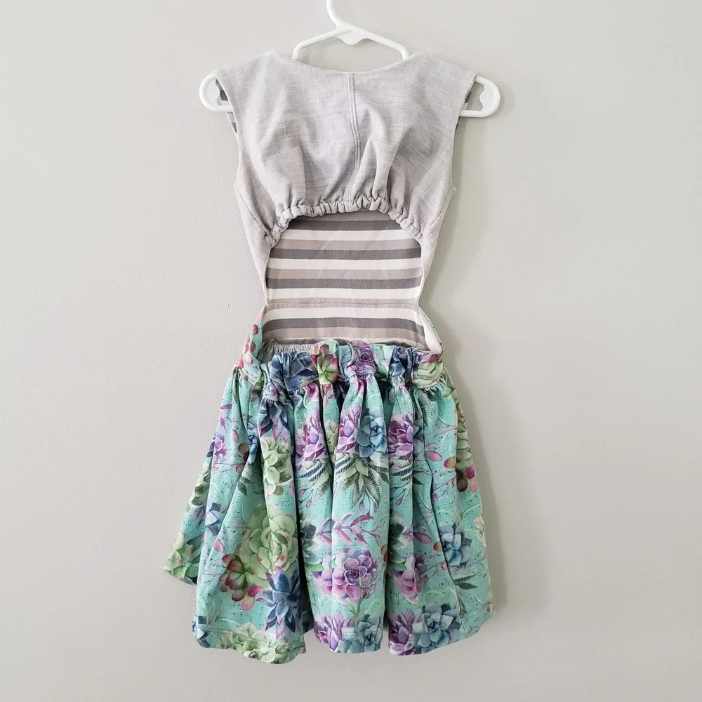 Handmade Little Girl Summer Dress SIZE 3T  Hi-Lo Floral Open Back Pockets READ